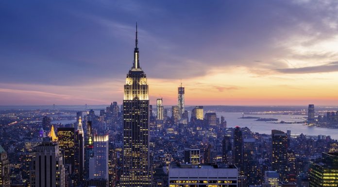 3 Top Breast Augmentation Surgeons In NYC | How to Pick? 3 Best Breast Augmentation Surgeons In New York Featured